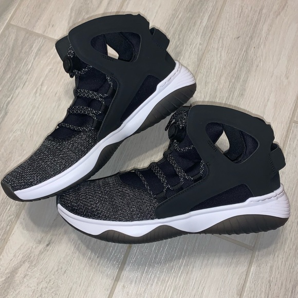 nike air flight huarache mens white